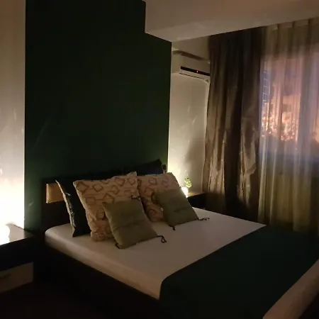 Koova Apartments Mamaia